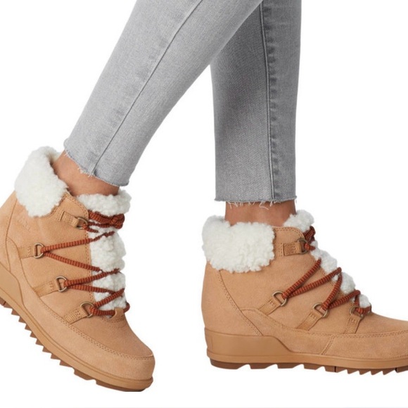 NWOT Sorel Evie Wedge Bootie - Picture 2 of 10